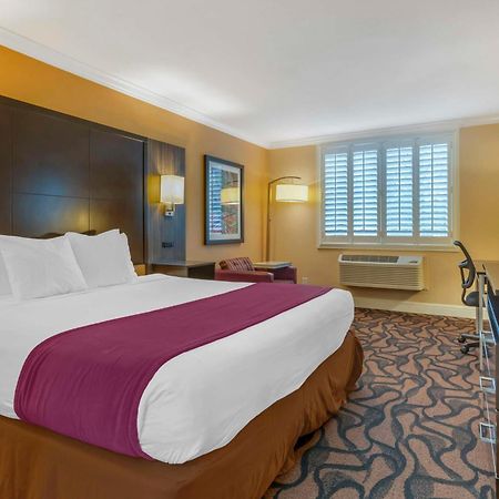 Best Western Plus Airport Plaza San Jose Exterior photo