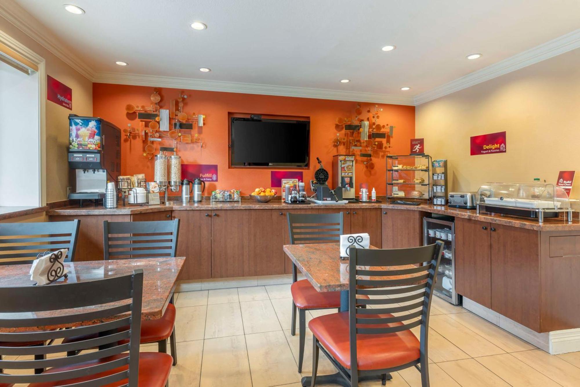 Best Western Plus Airport Plaza San Jose Exterior photo