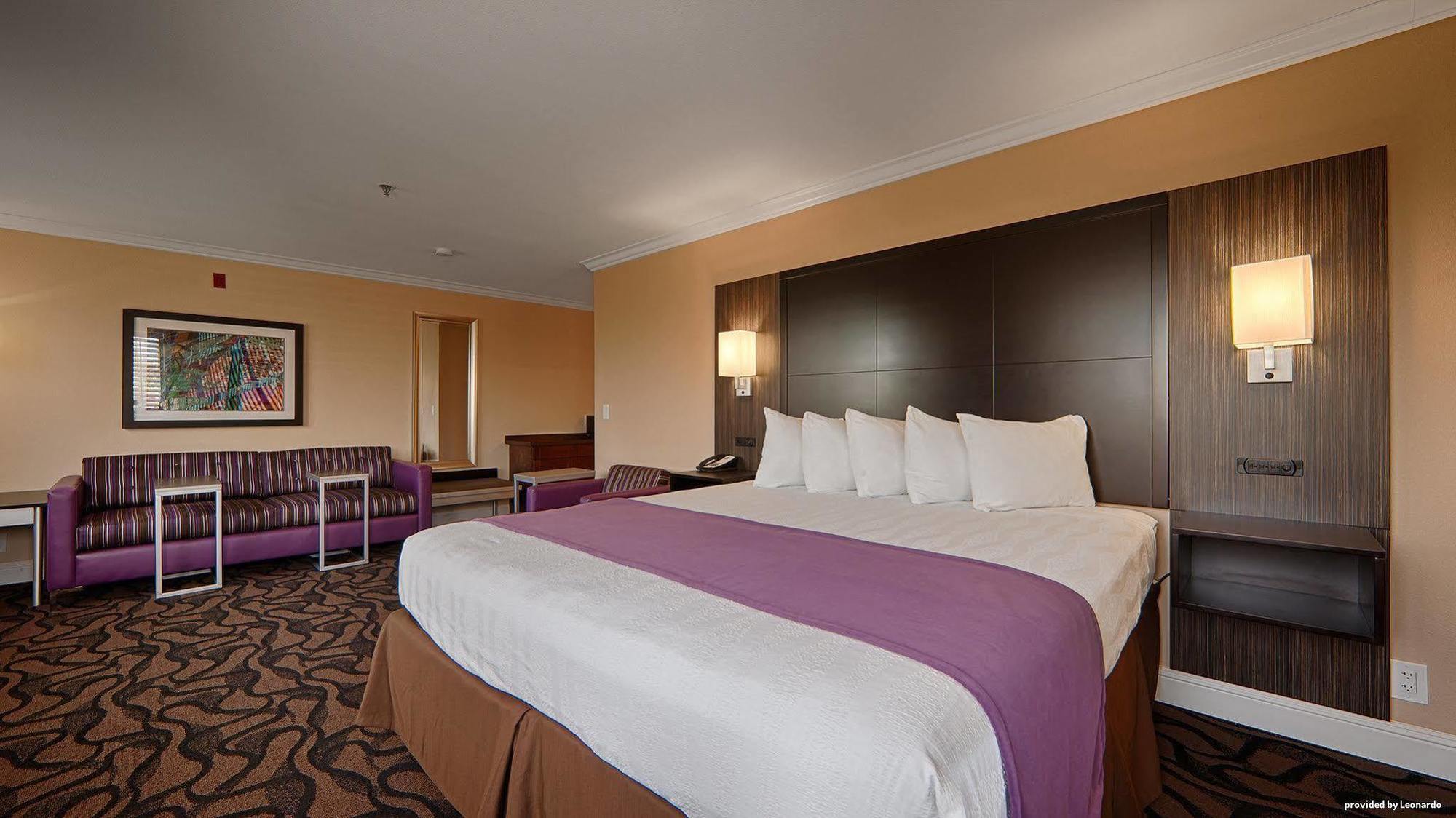 Best Western Plus Airport Plaza San Jose Exterior photo